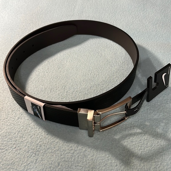 NIKE Men’s Reversible Belt - Size 36 M - Picture 1 of 6